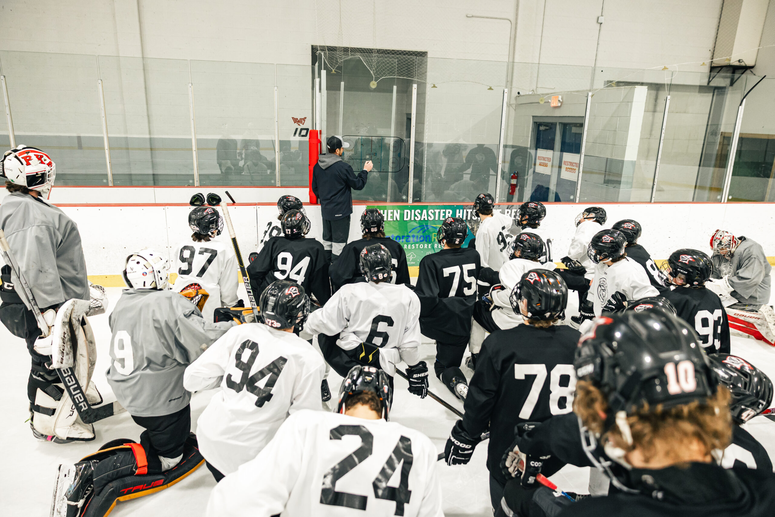 Youth hockey team training at Full Circle Fitness Performance York PA